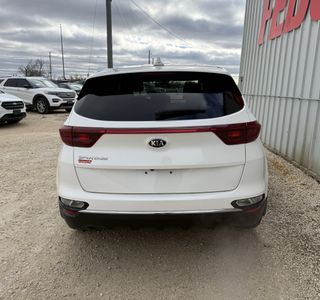 2020 Kia Sportage AWD photo 3