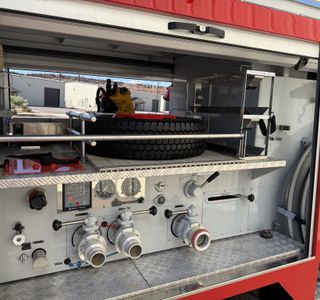 2000 Hino Dutro Fire Truck photo 19