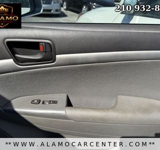 2010 Hyundai Sonata GLS photo 10