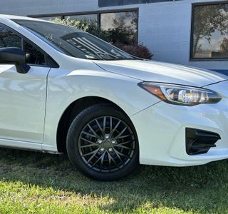 2019 Subaru Impreza 2.0i CVT 5-Door photo 3