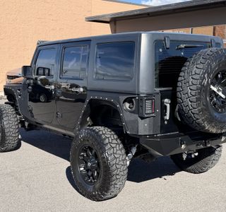2014 Jeep Wrangler Unlimited Sport 4WD photo 10