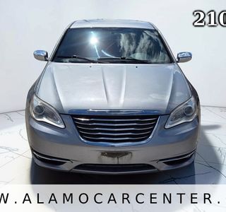 2013 Chrysler 200 Limited photo 8