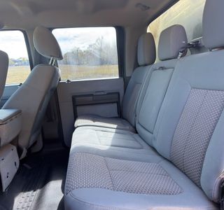 2016 Ford F-250 SD XLT Crew Cab Long Bed 4WD photo 7