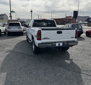 2007 GMC Sierra Classic 1500 Work Truck Ext. Cab Long Box 4WD photo 8