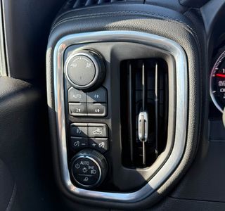 2019 Chevrolet Silverado 1500 LT Trail Boss Crew Cab 4WD photo 20
