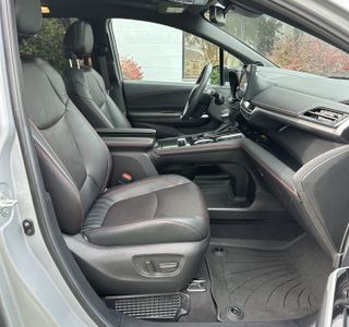 2025 Toyota Sienna XSE 7-Passenger AWD photo 21