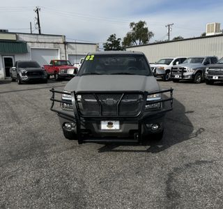 2002 Chevrolet Avalanche 2500 4WD photo 3