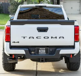 2024 Toyota Tacoma TRD Sport Double Cab 4WD photo 5