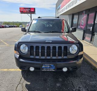 2016 Jeep Patriot Latitude 4WD photo 3