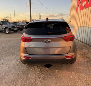 2017 Kia Sportage EX AWD photo 3