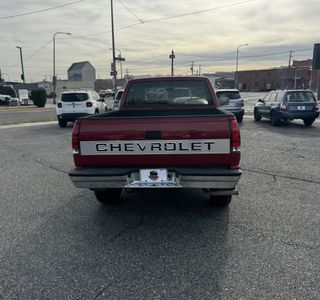 1990 Chevrolet C/K 1500 Reg. Cab Sportside 4WD photo 7
