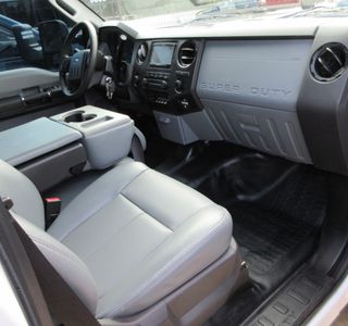 2016 Ford F-350 SD XL Crew Cab  DRW 4WD photo 25