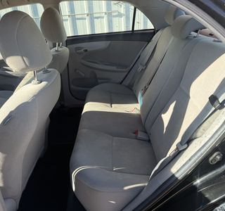 2013 Toyota Corolla photo 9