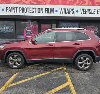 2019 Jeep Cherokee Limited FWD photo 5