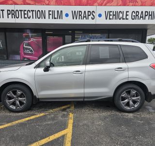 2014 Subaru Forester 2.5i Limited photo 5