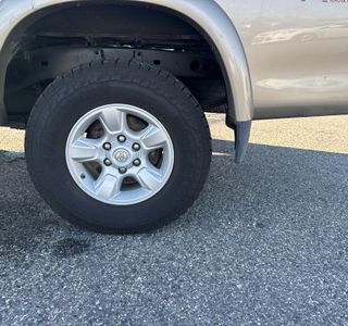 2006 Toyota Tundra SR5 Stepside Access Cab 4WD photo 10