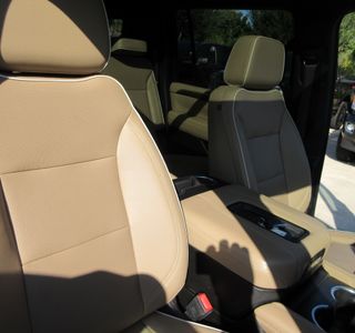 2022 Chevrolet Suburban Premier 4WD photo 39