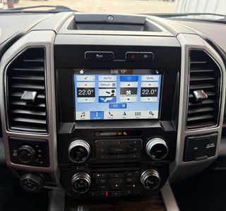2018 Ford F-150 Lariat SuperCrew 5.5-ft. 4WD photo 16