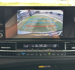 2025 Toyota Sienna XSE 7-Passenger AWD photo 36