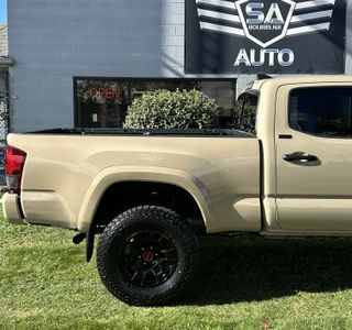 2019 Toyota Tacoma SR5 Long Bed V6 4WD photo 6