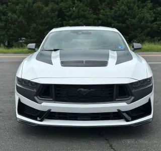 2025 Ford Mustang Dark Horse photo 8