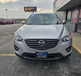 2016 Mazda CX-5 Touring AWD photo 3