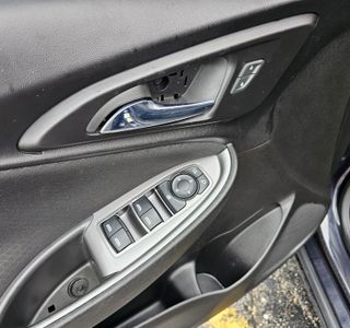 2023 Chevrolet Malibu 1LT photo 13