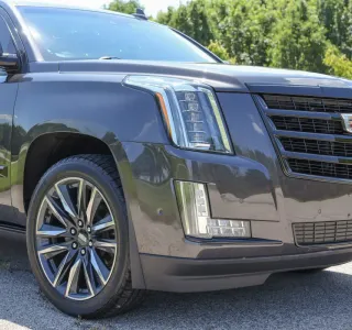 2018 Cadillac Escalade Premium 2WD photo 9
