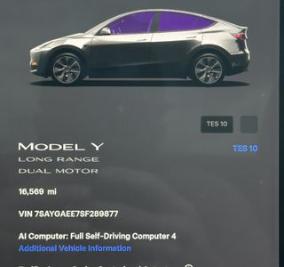 2025 Tesla Model Y Long Range AWD photo 32