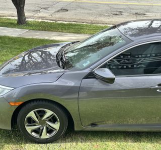 2016 Honda Civic LX Sedan CVT photo 10