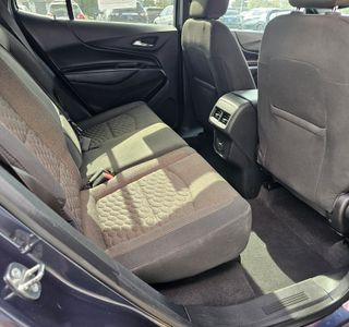 2018 Chevrolet Equinox LT AWD photo 10