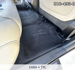 2013 Toyota Avalon Hybrid Limited photo 28