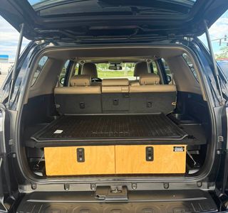 2017 Toyota 4Runner Limited 4WD V6 photo 18