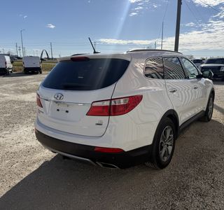 2014 Hyundai Santa Fe XL AWD photo 4