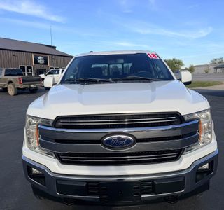 2018 Ford F-150 Lariat Crew Cab 4WD photo 8