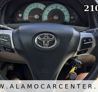 2009 Toyota Camry SE photo 33
