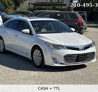 2013 Toyota Avalon Hybrid Limited photo 7