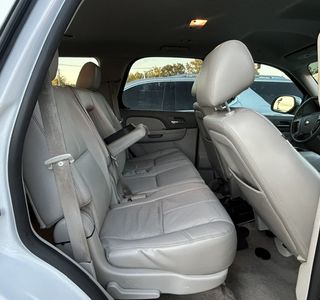 2014 Chevrolet Tahoe LT 2WD photo 14