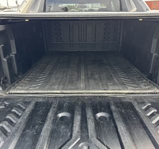 2002 Chevrolet Avalanche 2500 4WD photo 9