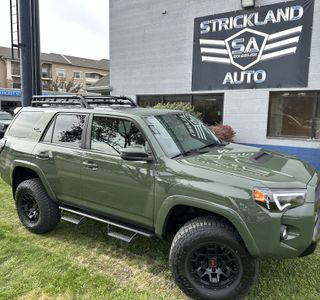 2020 Toyota 4Runner TRD PRO 4WD V6 photo 2