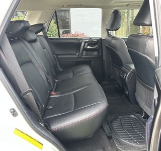 2023 Toyota 4Runner TRD Off-road Premium 4WD photo 25