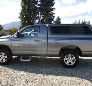 2007 Dodge Ram 1500 SLT  4WD photo 4