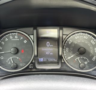 2017 Toyota Tacoma TRD Off Road Premium Long Bed V6 4WD photo 40