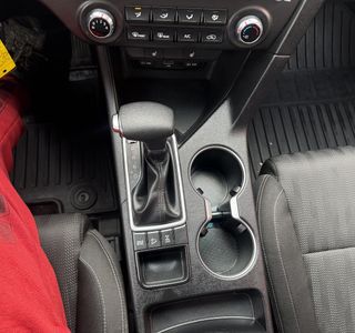 2020 Kia Sportage AWD photo 14