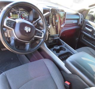 2024 RAM 3500 Big Horn Crew Cab LWB 4WD DRW photo 15