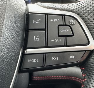 2025 Toyota Sienna XSE 7-Passenger AWD photo 43