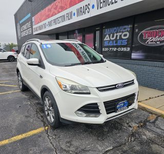 2014 Ford Escape Titanium 4WD photo 2