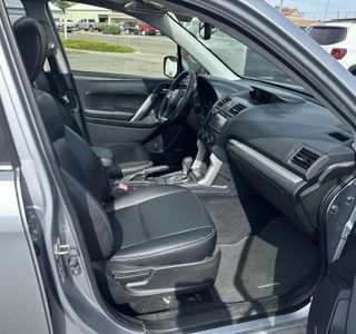 2015 Subaru Forester 2.5i Touring photo 15