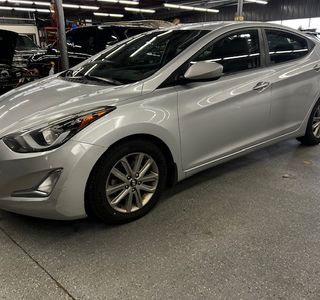 2016 Hyundai Elantra SE 6AT photo 1