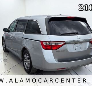 2012 Honda Odyssey EX-L w/ Navigation photo 3